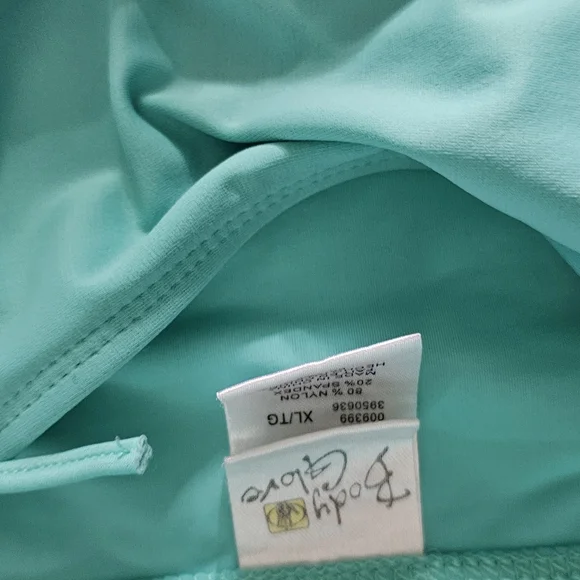 Body Glove bikini - Picture 2 of 7